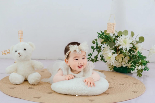 乐清宝宝多久会抬头